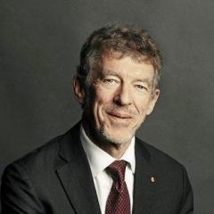 Princess of Jordan to honour Ian Frazer