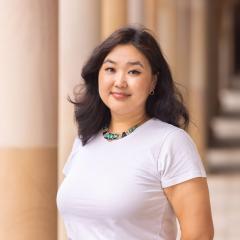 Nancy Namdag in the Great Court
